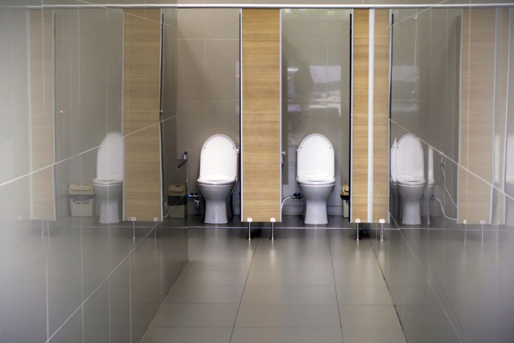 sanificazione bagni pubblici